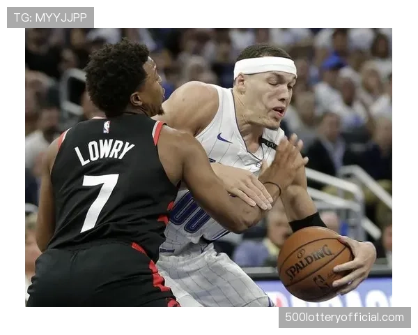 联盟向各队发送备忘录,强调季后赛将重点审查防守中的“非篮球动作” 联盟向各队发送备忘录,强调季后赛将重点审查防守中的“非篮球动作”