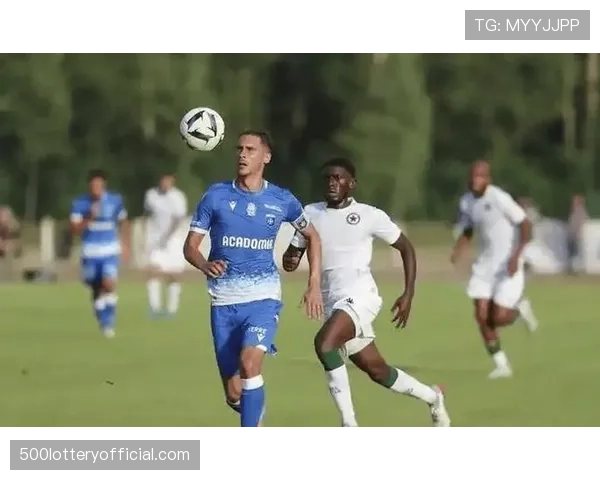 天气因素:布雷斯特主场对阵欧塞尔的比赛可能因大雾延期 天气因素:布雷斯特主场对阵欧塞尔的比赛可能因大雾延期